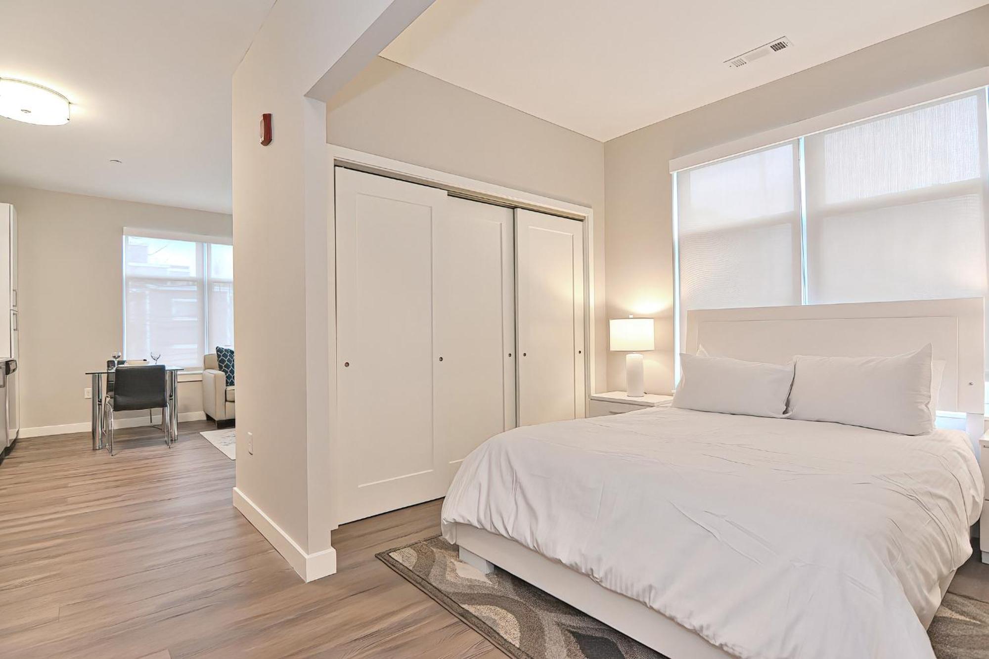 Global Luxury Suites East ボストン 部屋 写真
